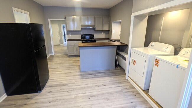 58 Mann Ave in Troy, NY - Building Photo - Building Photo