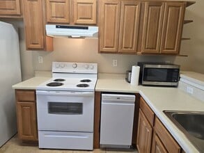 204 Ann Cir in Destin, FL - Building Photo - Building Photo