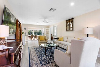 1702 N L St in Lake Worth Beach, FL - Building Photo - Building Photo