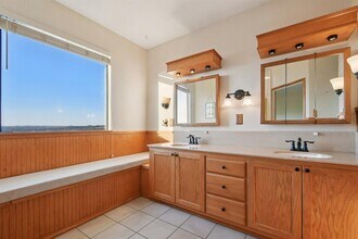 21009 Fawn Ridge Dr in Lago Vista, TX - Building Photo - Building Photo