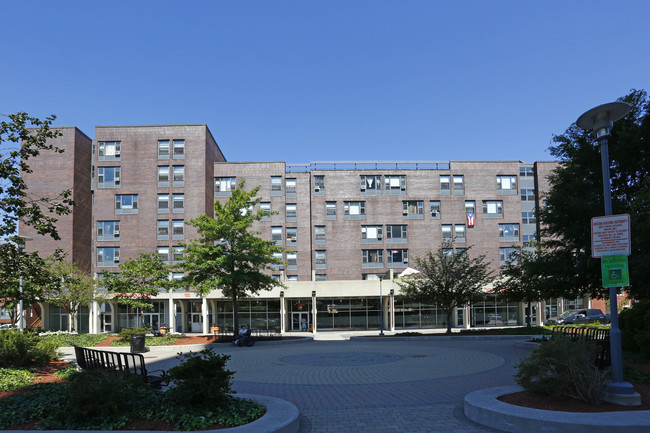 Viviendas Apartments in Boston, MA - Foto de edificio - Building Photo