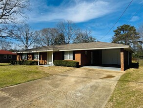 224 Rosemary Ln in Prattville, AL - Building Photo - Building Photo