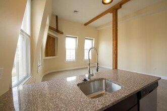 412 Broadway in Albany, NY - Building Photo - Building Photo