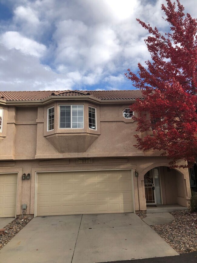 5082 Peak Villa Heights in Colorado Springs, CO - Building Photo - Building Photo