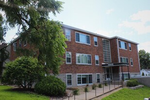 4900 Chicago in Minneapolis, MN - Building Photo