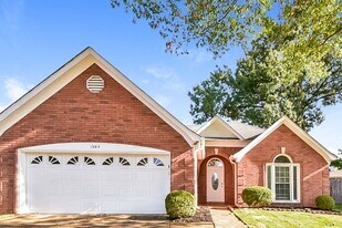 1584 Appling Wood Cove N in Cordova, TN - Building Photo