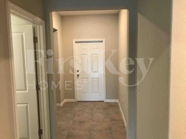 9747 Sage Creek Dr in Riverview, FL - Building Photo - Building Photo