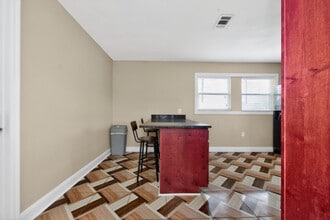 2 Sweetbay Ln in Orlando, FL - Foto de edificio - Building Photo