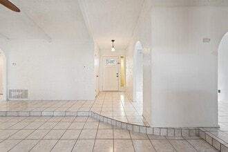 13 Nighthawk Trail in Del Rio, TX - Building Photo - Building Photo