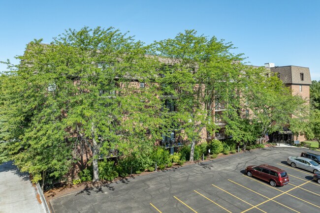 Charles Place in Westlake, OH - Building Photo - Building Photo