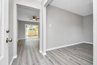 4922 Denoron Dr in Houston, TX - Building Photo - Building Photo