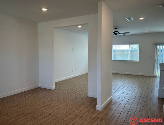 3305 Twin Knolls Ln in Shafter, CA - Building Photo - Building Photo