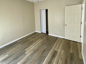 4728 W Madison St in Chicago, IL - Building Photo - Building Photo