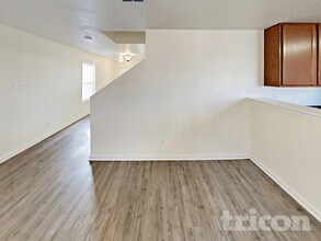 9939 Amber Breeze in San Antonio, TX - Building Photo - Building Photo