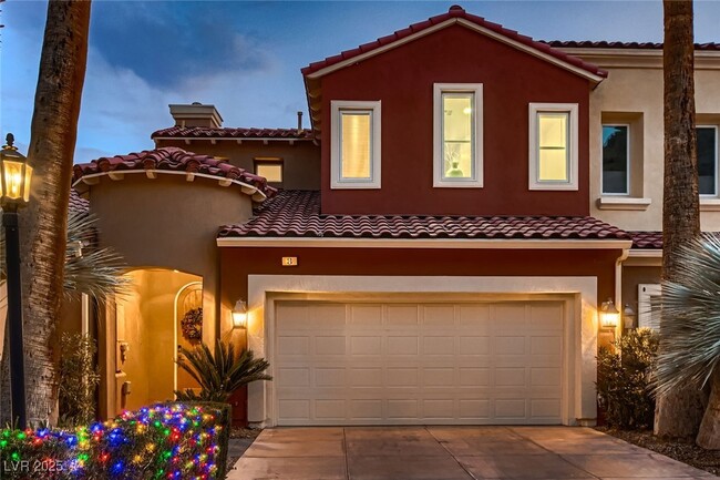 property at 8 Cerchio Alto