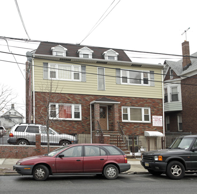 412-414 Elizabeth Ave in Elizabeth, NJ - Building Photo - Building Photo