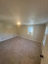 122 Callender St in East Peoria, IL - Building Photo - Building Photo