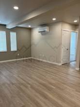 1001 W Yakima Ave in Yakima, WA - Building Photo - Building Photo