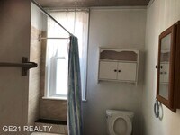 1704 Oregon Ave photo'