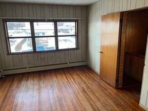 3316 Greenwood Ave in Moosic, PA - Foto de edificio - Building Photo