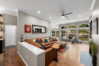 8716 Bobcat Dr in Round Rock, TX - Building Photo - Building Photo