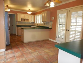11653 Lake Erie Dr in El Paso, TX - Building Photo - Building Photo