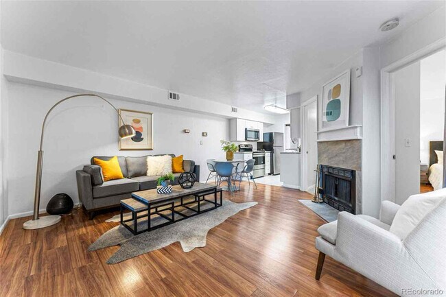 1825 Kendall St in Lakewood, CO - Building Photo - Building Photo