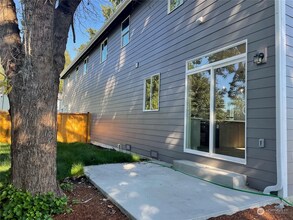 2747 Callahan Dr in Bremerton, WA - Building Photo - Building Photo