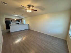 5804 Rustler Dr, Unit Unit B in Killeen, TX - Building Photo - Building Photo