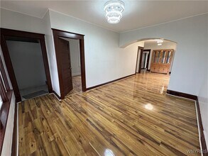 143 Reo Ave in Buffalo, NY - Building Photo - Building Photo