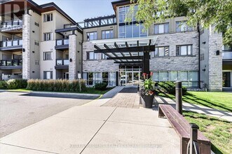 570-570 Lolita Gardens in Mississauga, ON - Building Photo - Building Photo