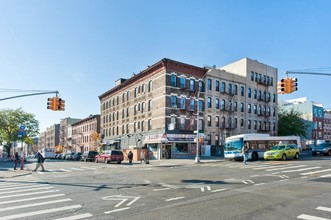 1660 Saint Johns Pl in Brooklyn, NY - Foto de edificio - Building Photo