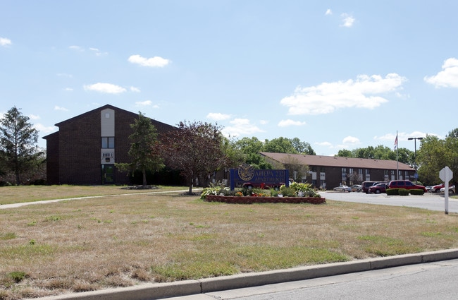 Ahepa 232 I & II Senior Apartments in Indianapolis, IN - Foto de edificio - Building Photo