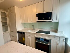 230 Riverside Dr in New York, NY - Building Photo - Building Photo