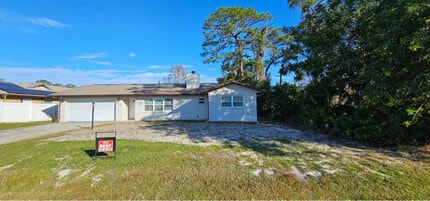 944 Galaxy Ave in Sebring, FL - Building Photo - Building Photo