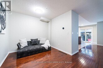 16 Sprucedale Way in Whitby, ON - Building Photo - Building Photo