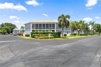 3218 SE Aster Ln, Unit P116 in Stuart, FL - Building Photo - Building Photo