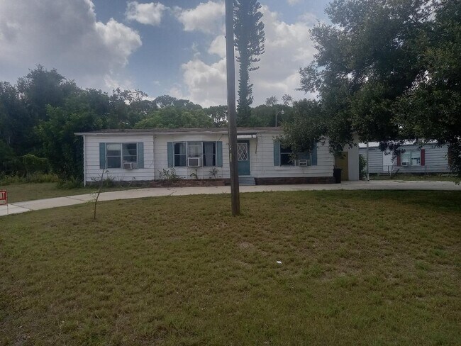 property at 7566 Peyraud Dr