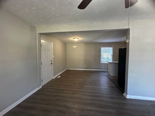 6337 Paddington Ct in Fayetteville, NC - Building Photo - Building Photo