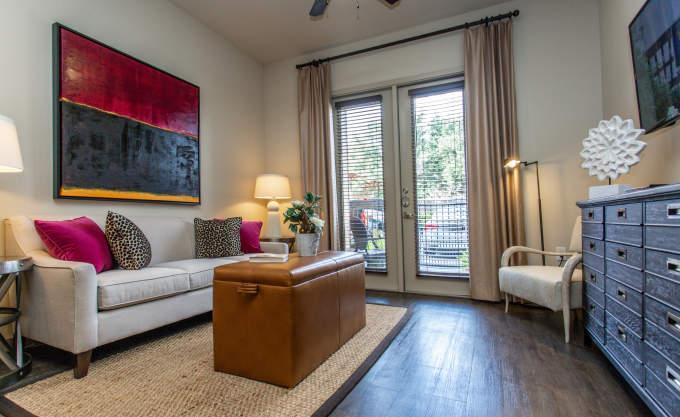 13411 Briar Forest Dr in Houston, TX - Building Photo
