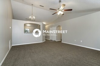 1012 Cannock Dr in Kissimmee, FL - Building Photo - Building Photo