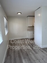 1618 Reed Ave in San Diego, CA - Building Photo - Building Photo