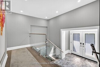 9 Tadcaster Pl in Toronto, ON - Building Photo - Building Photo