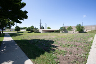 2860 S Kinnickinnic Ave Apartments