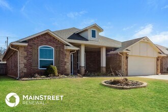 2400 Turtlewood River Road in Midwest City, OK - Building Photo - Building Photo