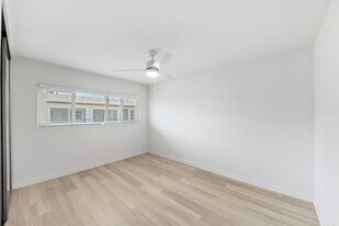 1740 Park Ave in Long Beach, CA - Building Photo