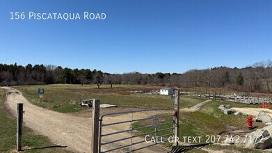 156 Piscataqua Rd in Durham, NH - Building Photo - Building Photo