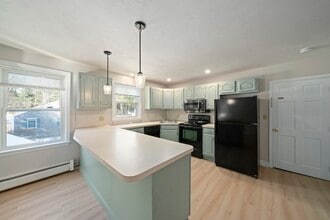 44 Elm St in Scituate, MA - Building Photo - Building Photo