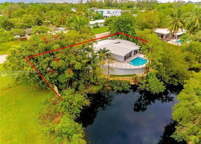 property at 6025 SW 72nd Ave