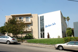 Harbor Isle in Los Angeles, CA - Foto de edificio - Building Photo